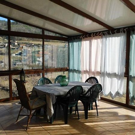 Gite Le Gravier En Haut De Villa Proche De La Dolce Via Arcens 외부 사진
